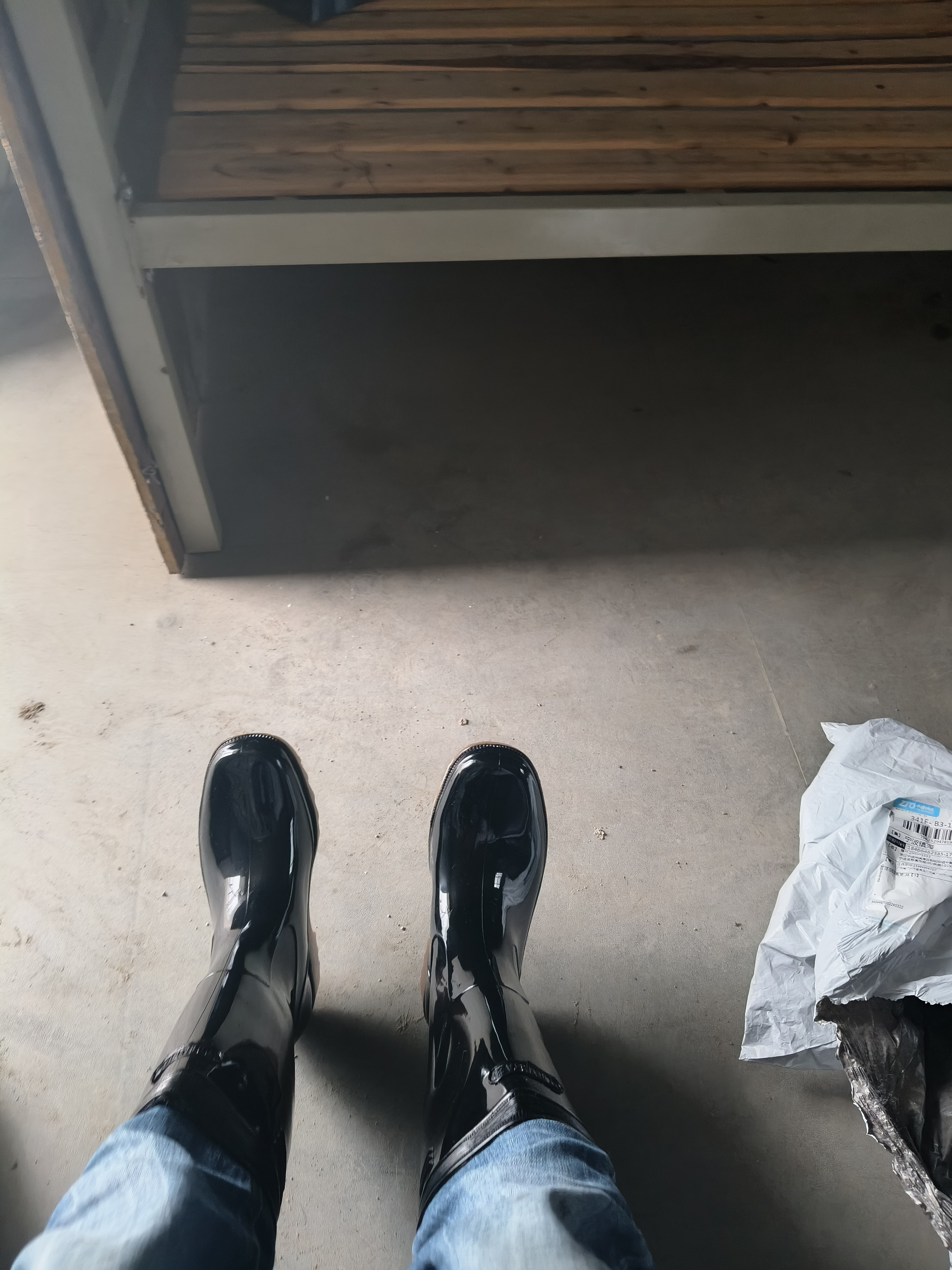 金橡雨鞋男灯塔牌中高筒钓鱼水鞋厨师防水防滑耐磨胶水靴赶海工作雨靴 灯塔G53高筒 38 实拍图