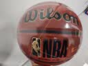 威尔胜（Wilson）NBA防尘篮球7号室内外比赛训练吸湿耐磨外场专用球 ENCORE PLUS 【爆款 ETERNAL PLUS】全场地通用吸湿篮球 7号篮球(标准球) 实拍图