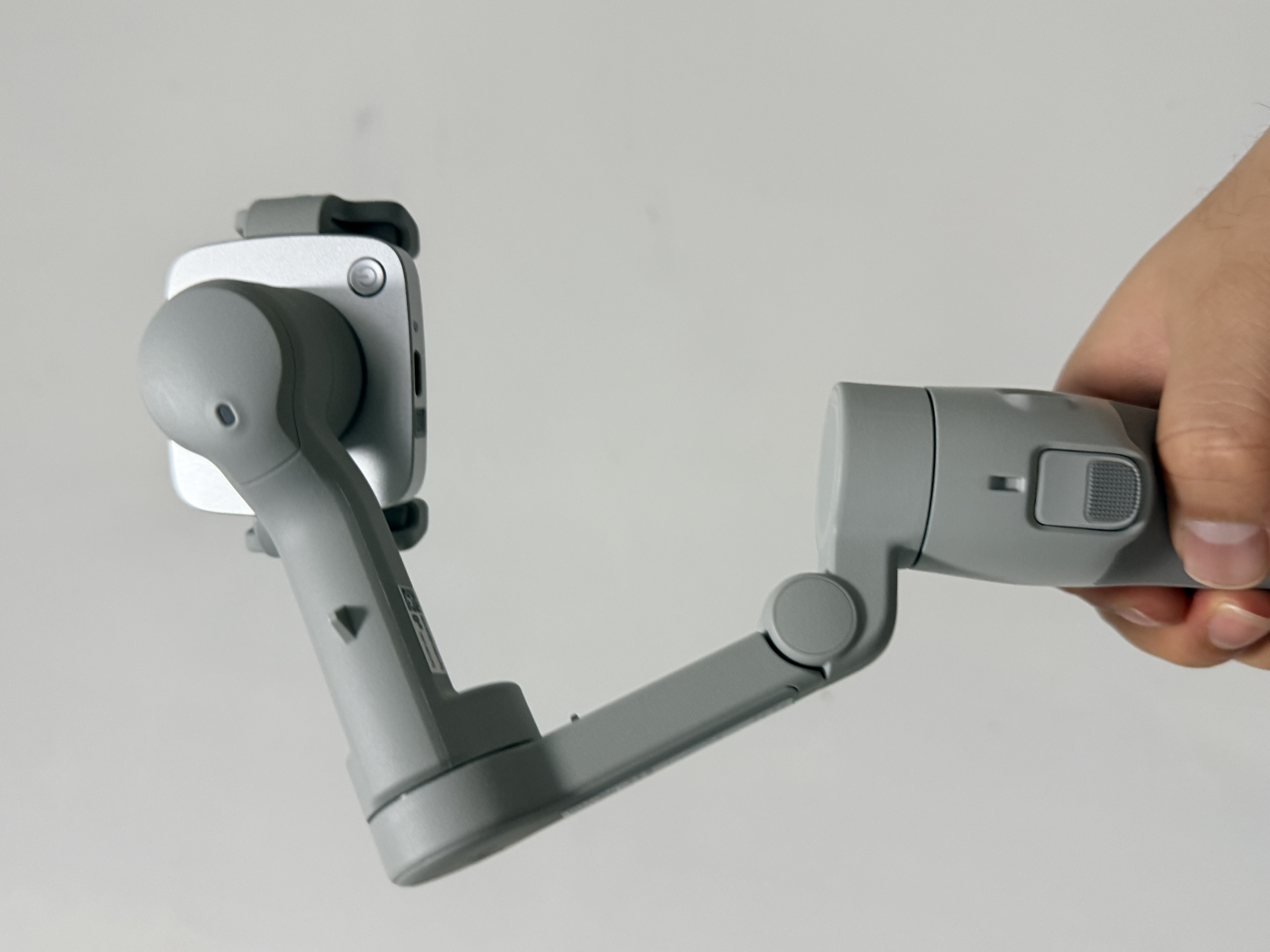大疆DJI Osmo Mobile 7 补光套装 轻快跟拍手机稳定器 智能追踪直播vlog拍摄手持云台 实拍图