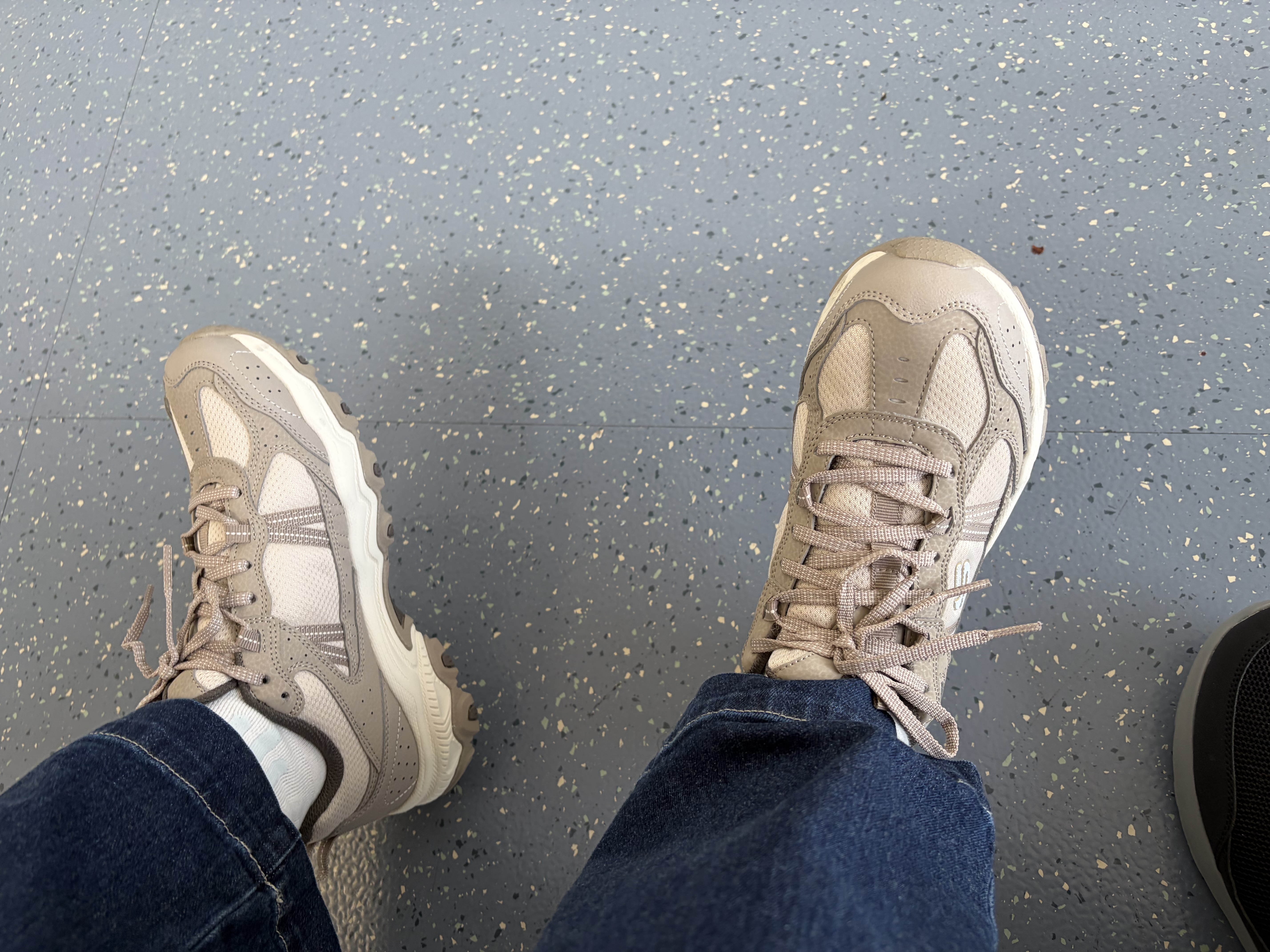 斯凯奇（Skechers）女鞋云野老爹鞋透气舒适户外登山徒步鞋运动鞋180125 实拍图