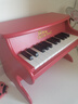 NEW CLASSIC TOYS儿童钢琴玩具木质电子琴男女孩音乐早教一岁婴儿宝宝生日周岁礼物 25键红色经典儿童机械木质钢琴 荷兰品牌 小钢琴益智玩具1-3-6岁 儿童节日礼物 实拍图