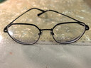 依视路（ESSILOR） 钻晶系列高清耐磨防蓝光近视超薄镜片专业配度数眼镜架男女镜框 钛+金属-全框-4023BK-黑色 镜框+依视路A4防蓝光1.56现片 实拍图