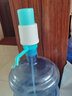 纳居（NAJU） 压水器桶装水泵手压式饮水器 纯净水桶取水器抽水器便携式压水器 直插式-中号天蓝色 实拍图