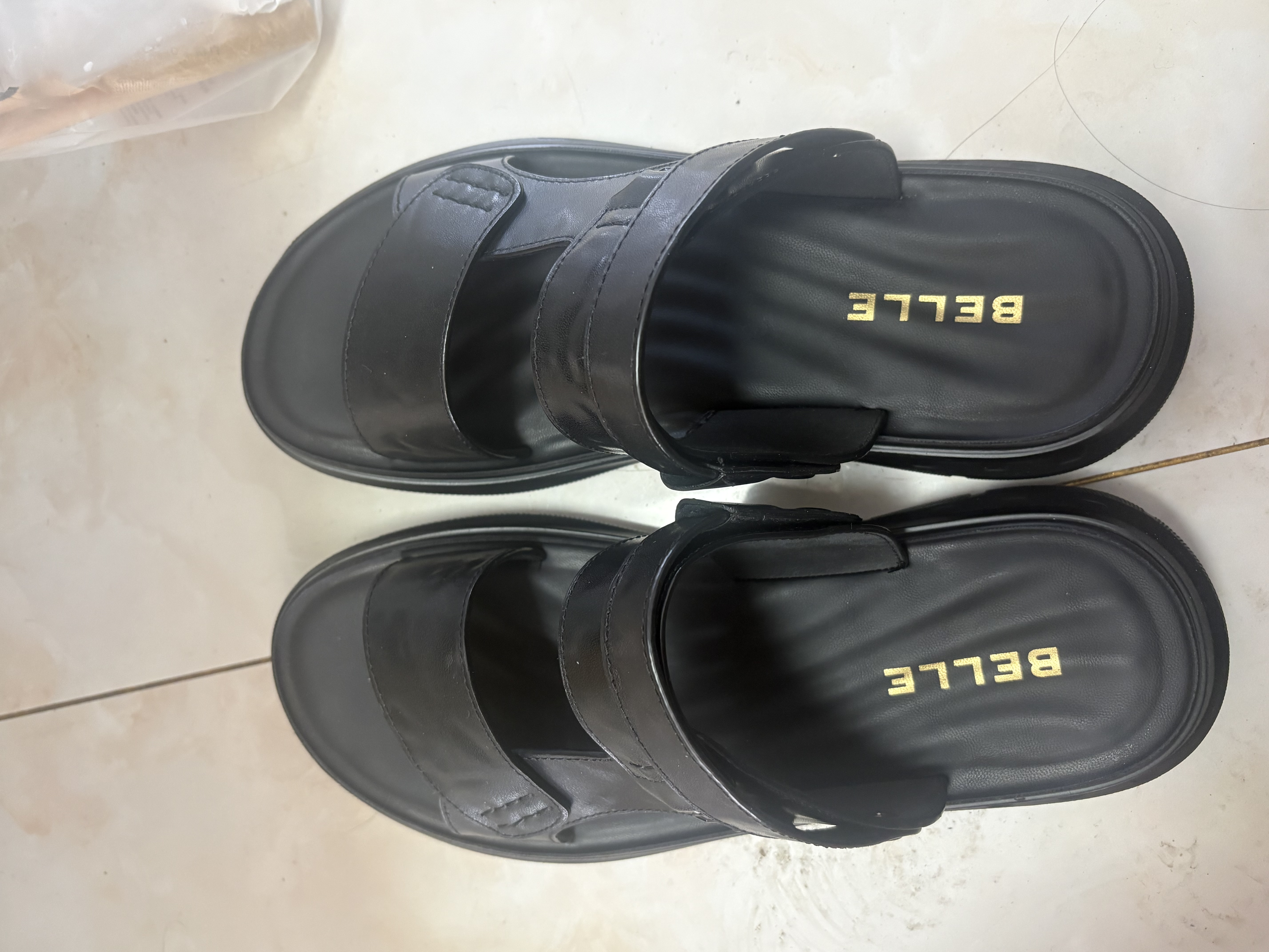 百丽户外两穿凉拖男26夏新商场款牛皮休闲沙滩凉鞋A2365 黑色-亮面 44 实拍图