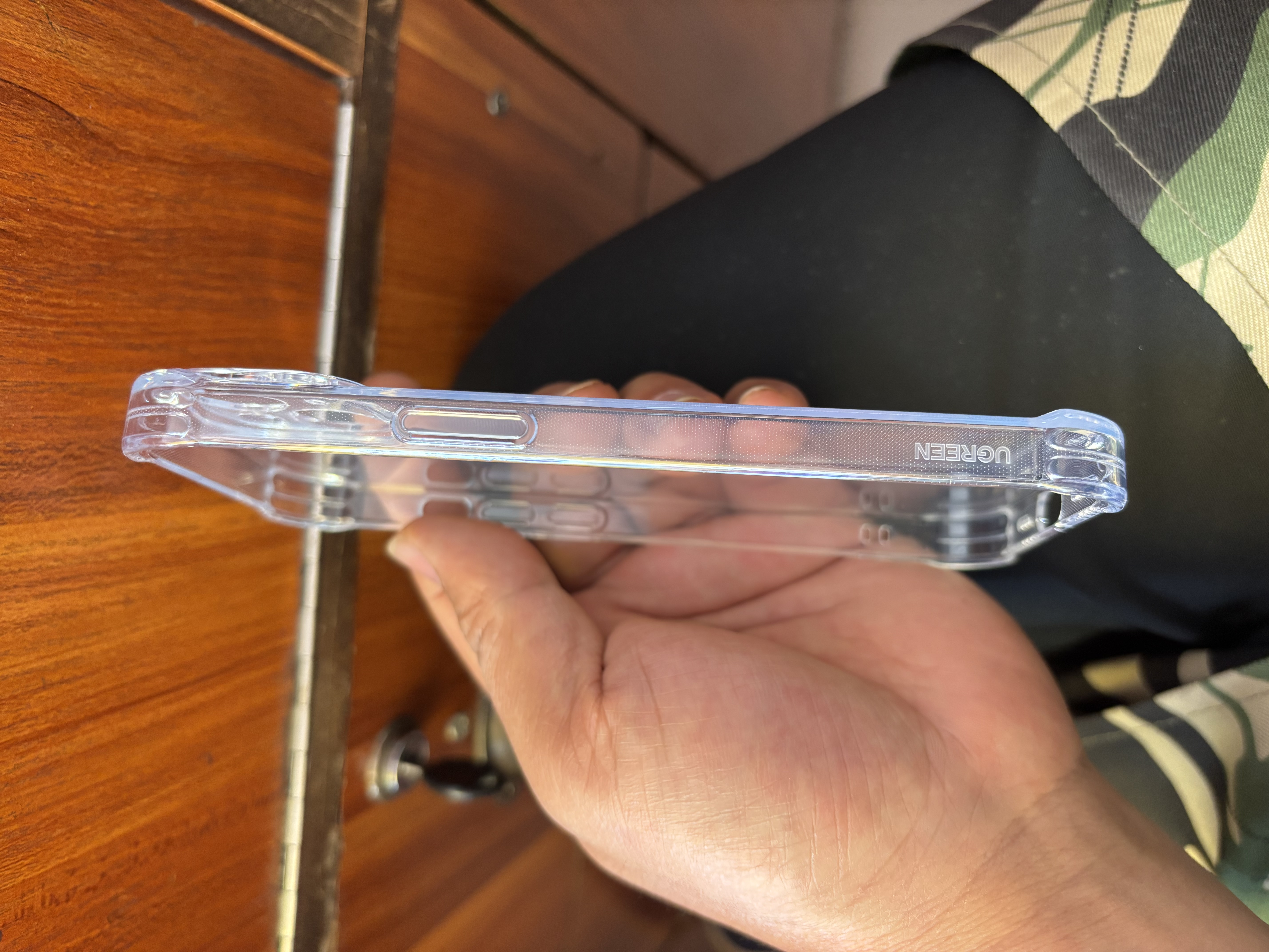 绿联【透明软壳】适用苹果15手机壳iPhone15保护套气囊防摔晶透全包抗黄防磨超薄简约七夕礼物 实拍图