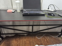 奥伦福特  电脑桌台式家用电竞游戏桌办公书桌简约书房写字桌子 碳纤维纹路单桌-160*70 升级款电竞桌 实拍图