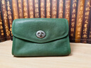裘真信封包女链条斜挎单肩包休闲复古小包植鞣头层牛皮包包 绿色-小号 实拍图