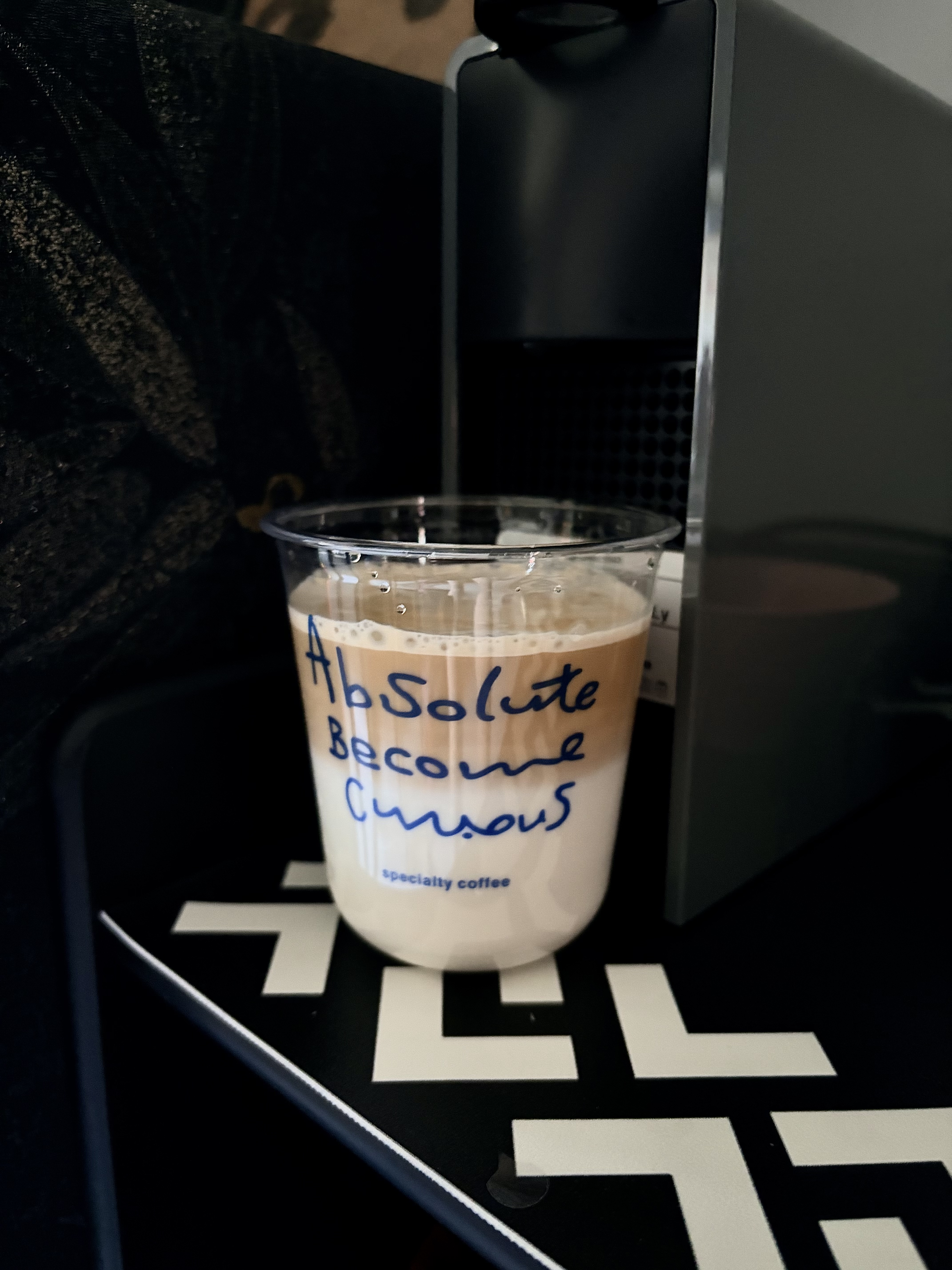 Nespresso奈斯派索胶囊式咖啡机小型家用全自动商用办公室小巧便携高压萃取意式进口两种杯量选择节雀巢咖啡 C30 灰色（赠试用胶囊7颗） 实拍图