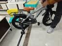 儿童自行车男孩3-5-6-8-9-12岁小女孩脚踏单车中大童宝宝轻便童车 星光银【一体轮】减震双碟刹+后座+单撑+辅助轮 18寸适合身高（120-140cm） 实拍图