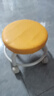 【京喜甄选】椅子万向轮美缝凳子带轮旋转擦地矮凳美甲修脚凳滑轮 儿童凳-橘色款 实拍图