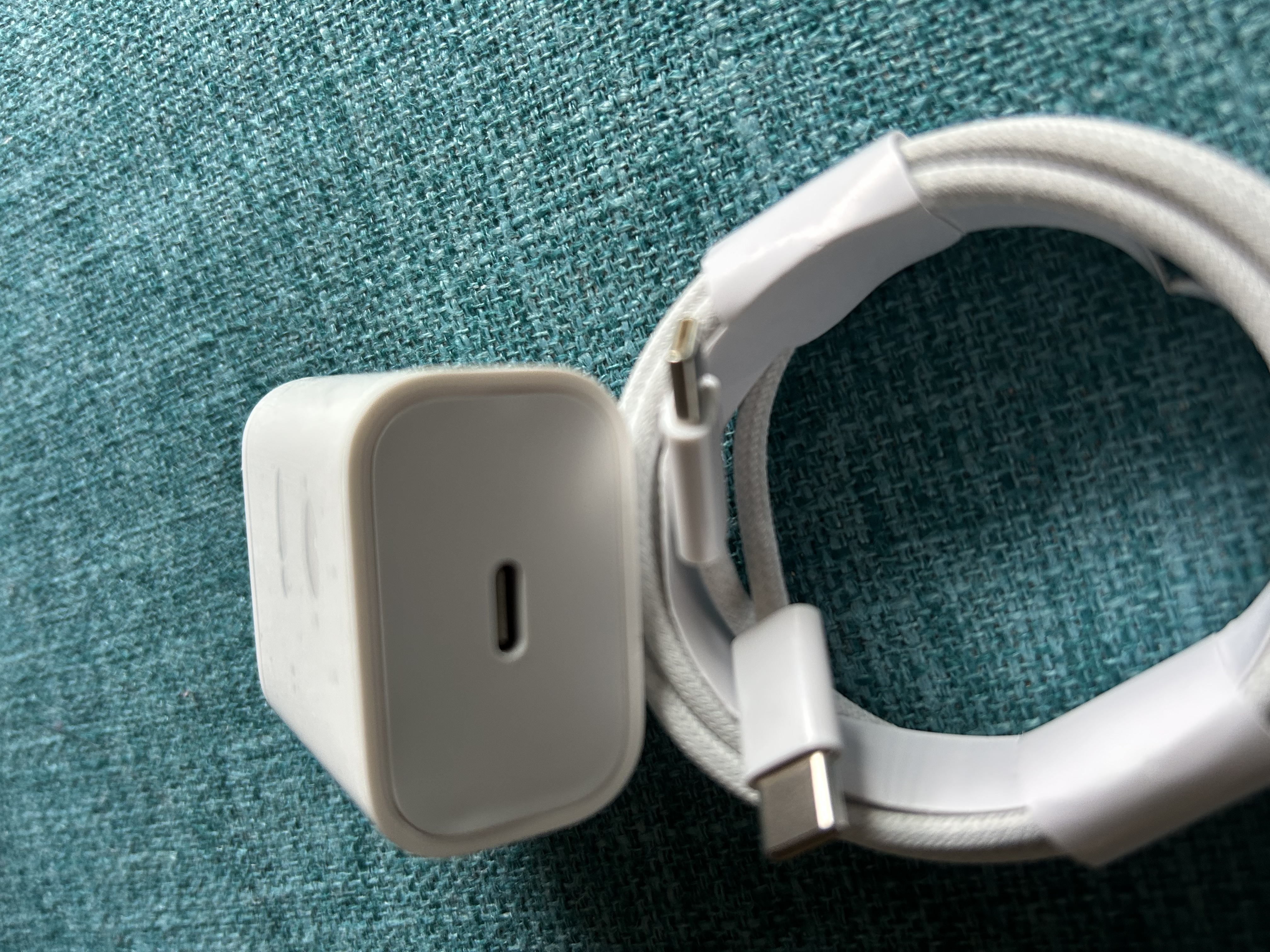 今典适用苹果30W/20W充电器线iPhone17Promax充电头16pro数据线15/14/13p插头x手机plus专用xr快充套装 20W充电器+2米双C编织线【15-17系】 实拍图