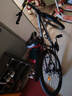 金武端自行车成人山地车公路赛车单车骑行变速超轻越野中学生初中青少年 顶配升级版-辐条轮-黑白色 27.5寸21速 实拍图
