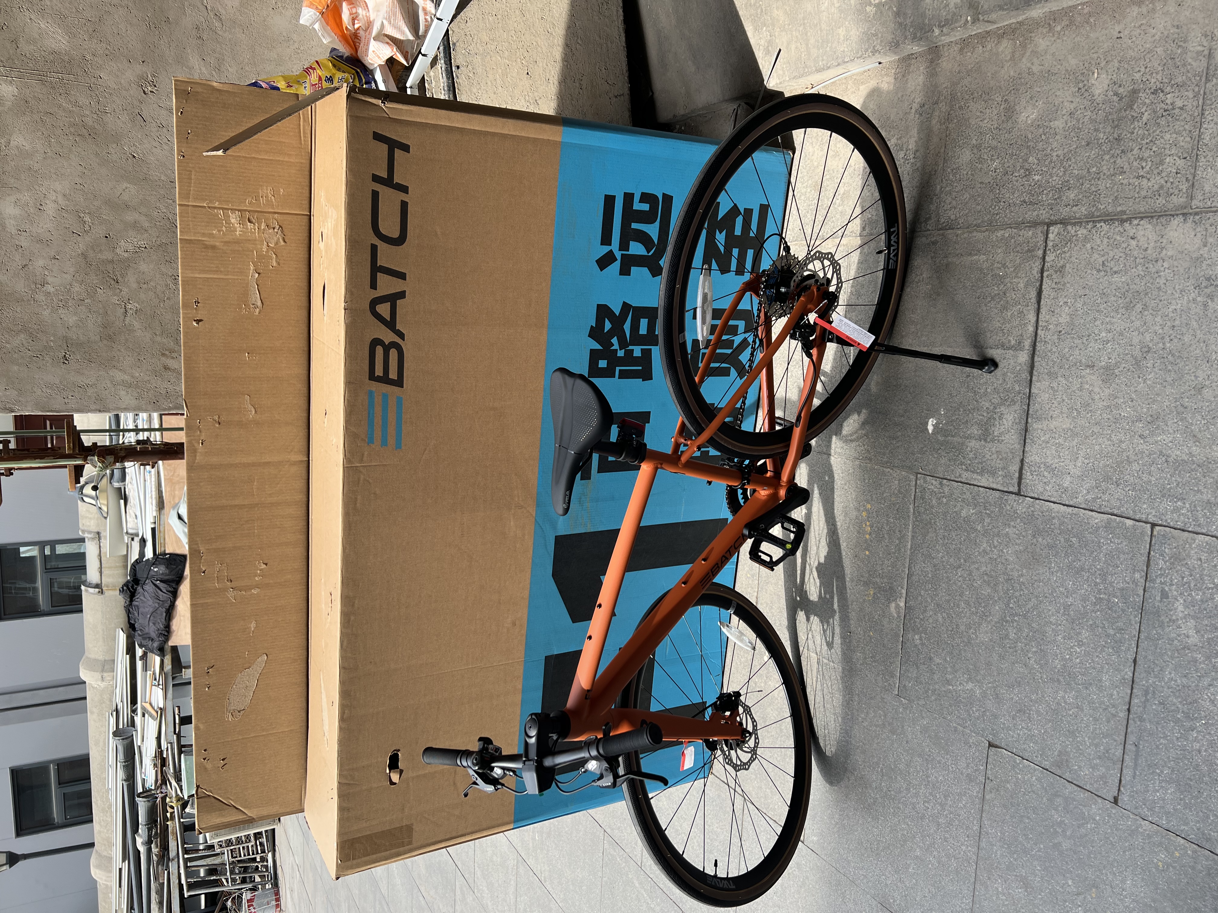 百琦F1平把公路车城市自行车成年人入门变速车内置车灯镁合金轮组车圈 微醺橙 S码  适合身高：1.60-1.68M 实拍图