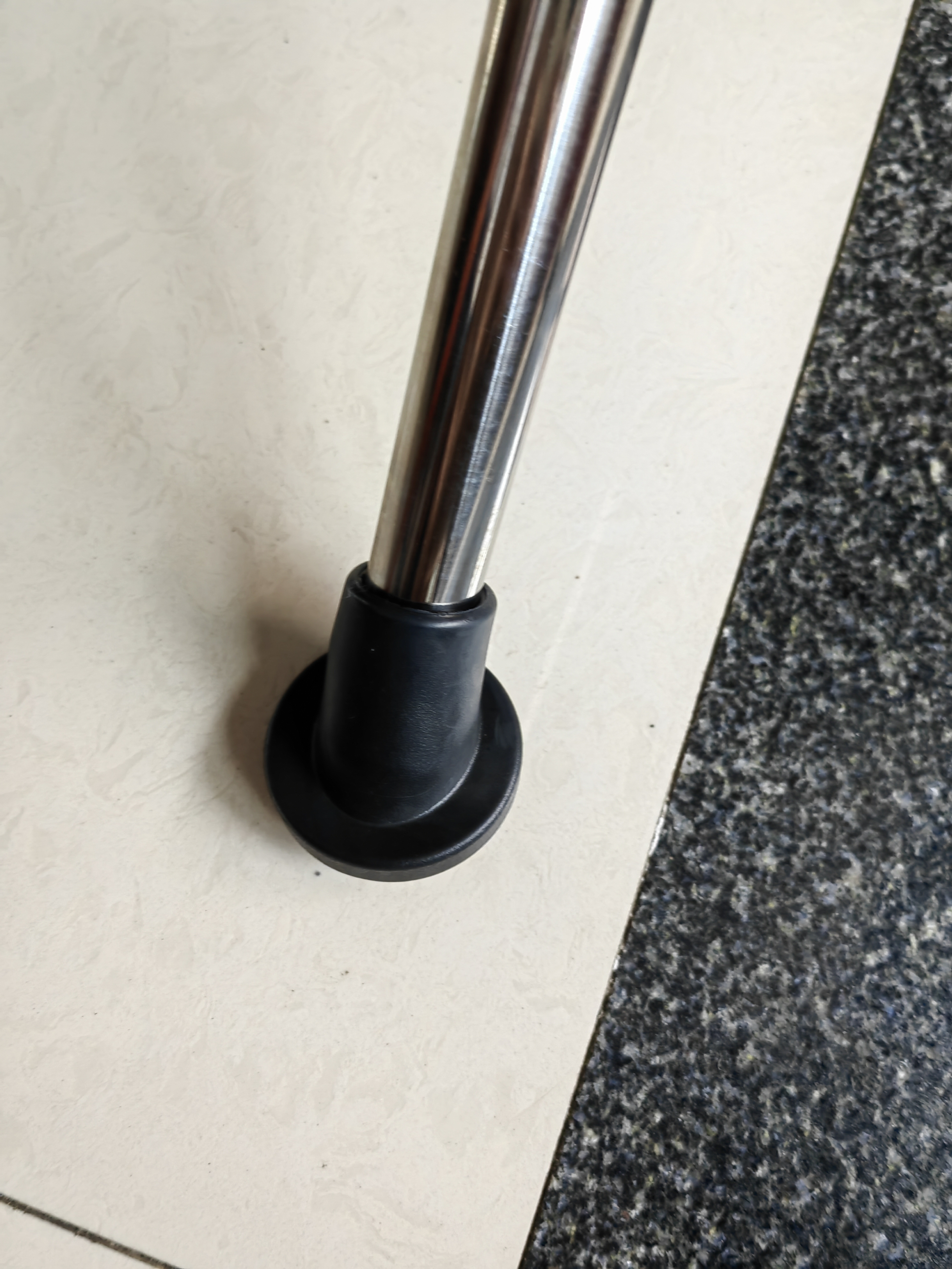可孚老人洗澡椅U型坐板移动马桶神器加厚坐垫防滑脚垫折叠坐便凳孕妇 实拍图
