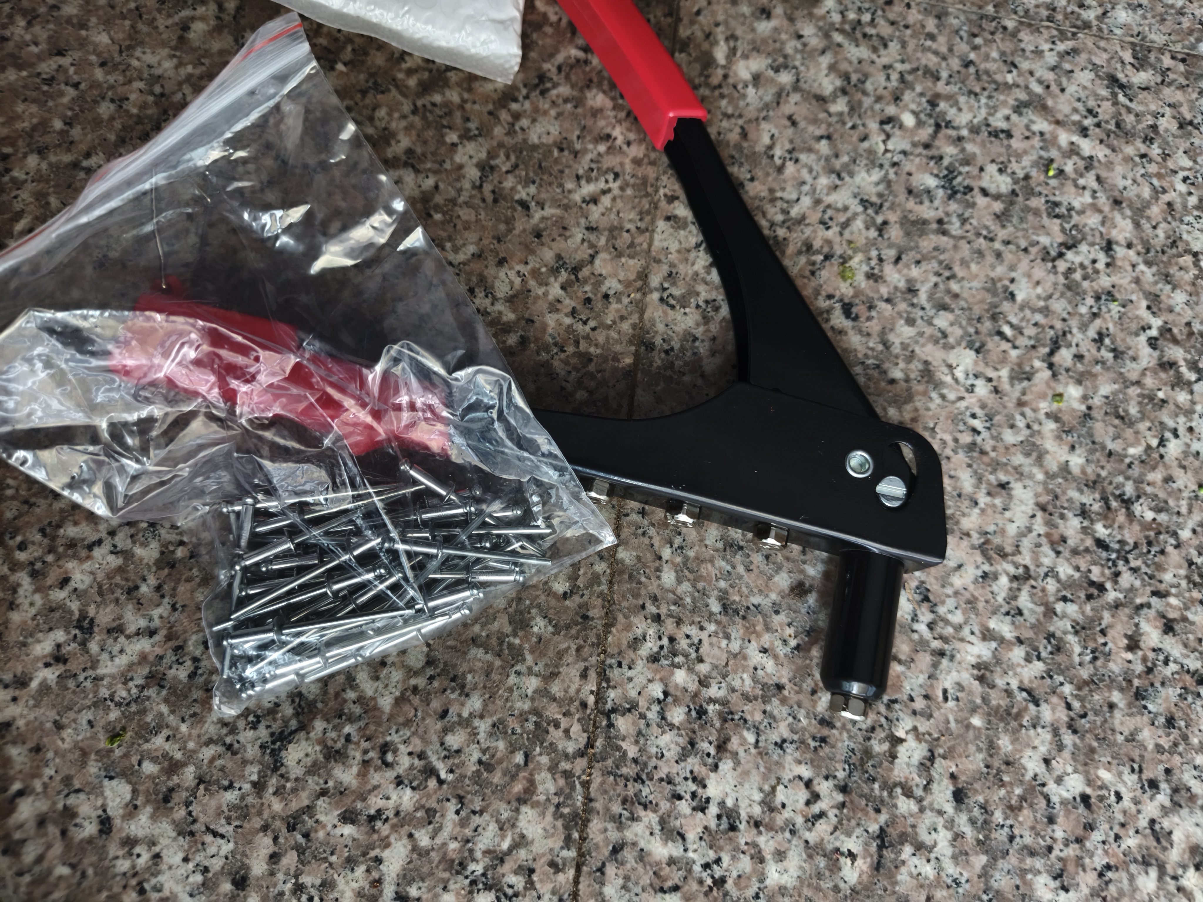 拉铆钉枪抽芯铆钉工业级拉帽枪单手便携拉钉家用小铆钉枪 单把铆钉枪+200铆钉 实拍图