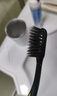 高露洁（Colgate）【牙刷金榜】细毛护龈备长炭软毛成人牙刷旅行装*1支颜色随机 实拍图