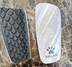 卡尔美（KELME）足球护腿板比赛训练护小腿减震加厚插板专业护具 白灰 M 实拍图