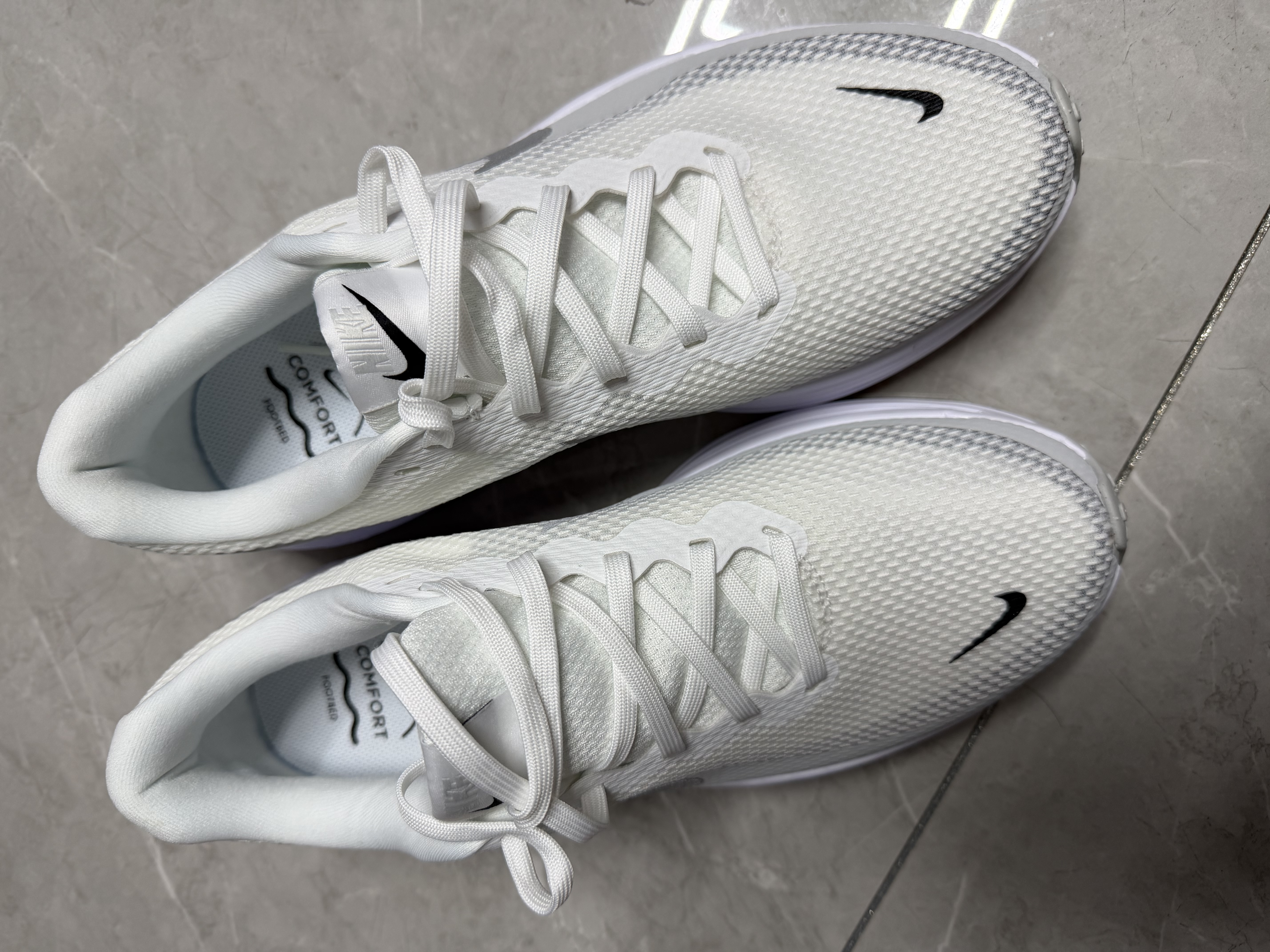 耐克（NIKE）男鞋跑步鞋  26秋季新款革命者8运动鞋耐磨透气网面鞋休闲登山鞋 【主推】122-幻影灰白/晒图退10 七夕礼物 43 （内长275mm） 实拍图