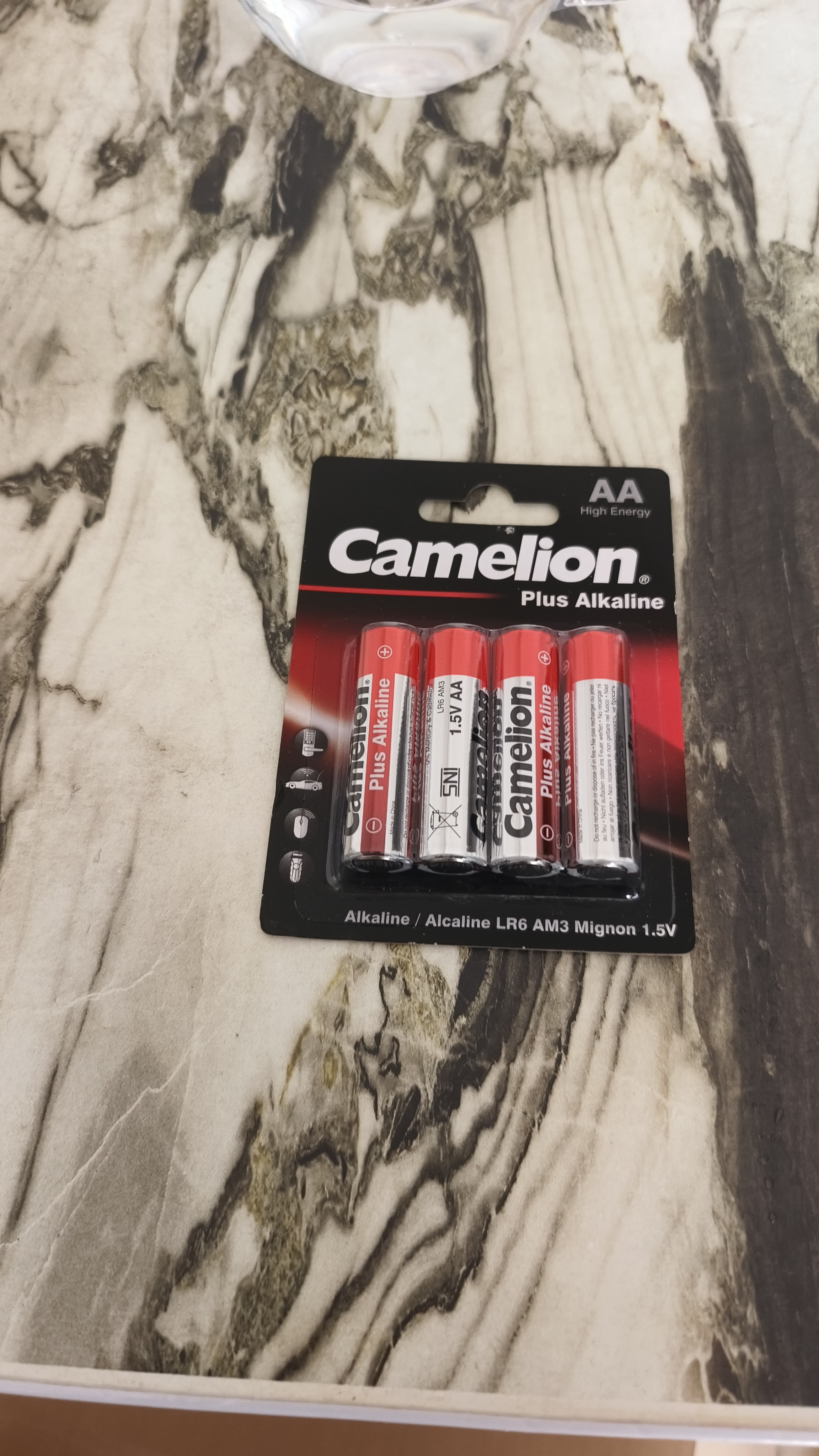 飞狮（Camelion）5号/AA/LR6 碱性电池 4节 鼠标/血压计/玩具/相机/指纹锁/话筒/血氧仪/耳温枪/应援粉丝灯牌 实拍图