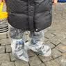 七海秋一次性雨鞋套儿童防水雨靴雨天上学防滑耐磨加厚脚套小恐龙3双装 实拍图