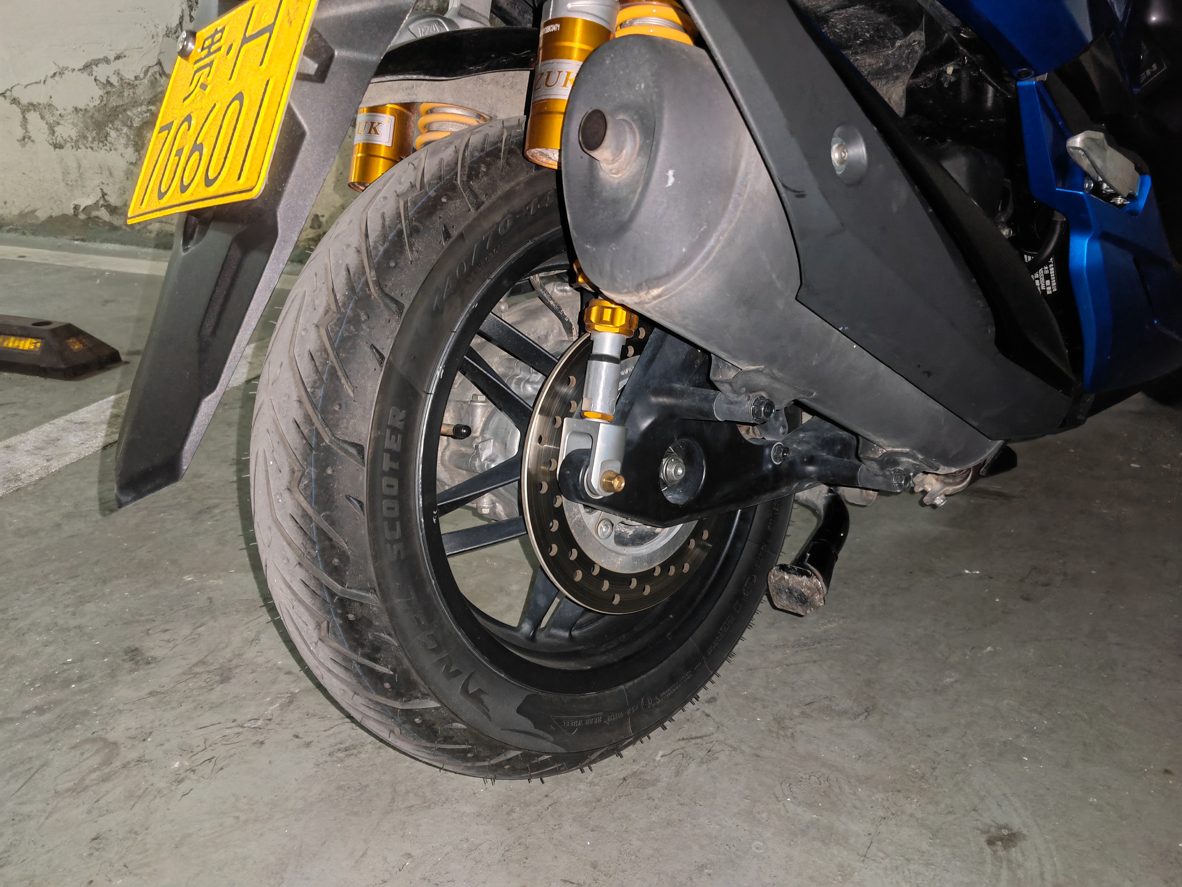 倍耐力（Pirelli）天使胎踏板车摩托车轮胎电动车真空胎电瓶车轮胎半热熔胎10寸12寸 120/70-15(前轮专用) 实拍图