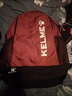 KELME/卡尔美 多功能运动双肩包男书包健身排球足球训练装备背包带鞋包 酒红 20-35升成人（尺寸:35*19*52CM） 实拍图