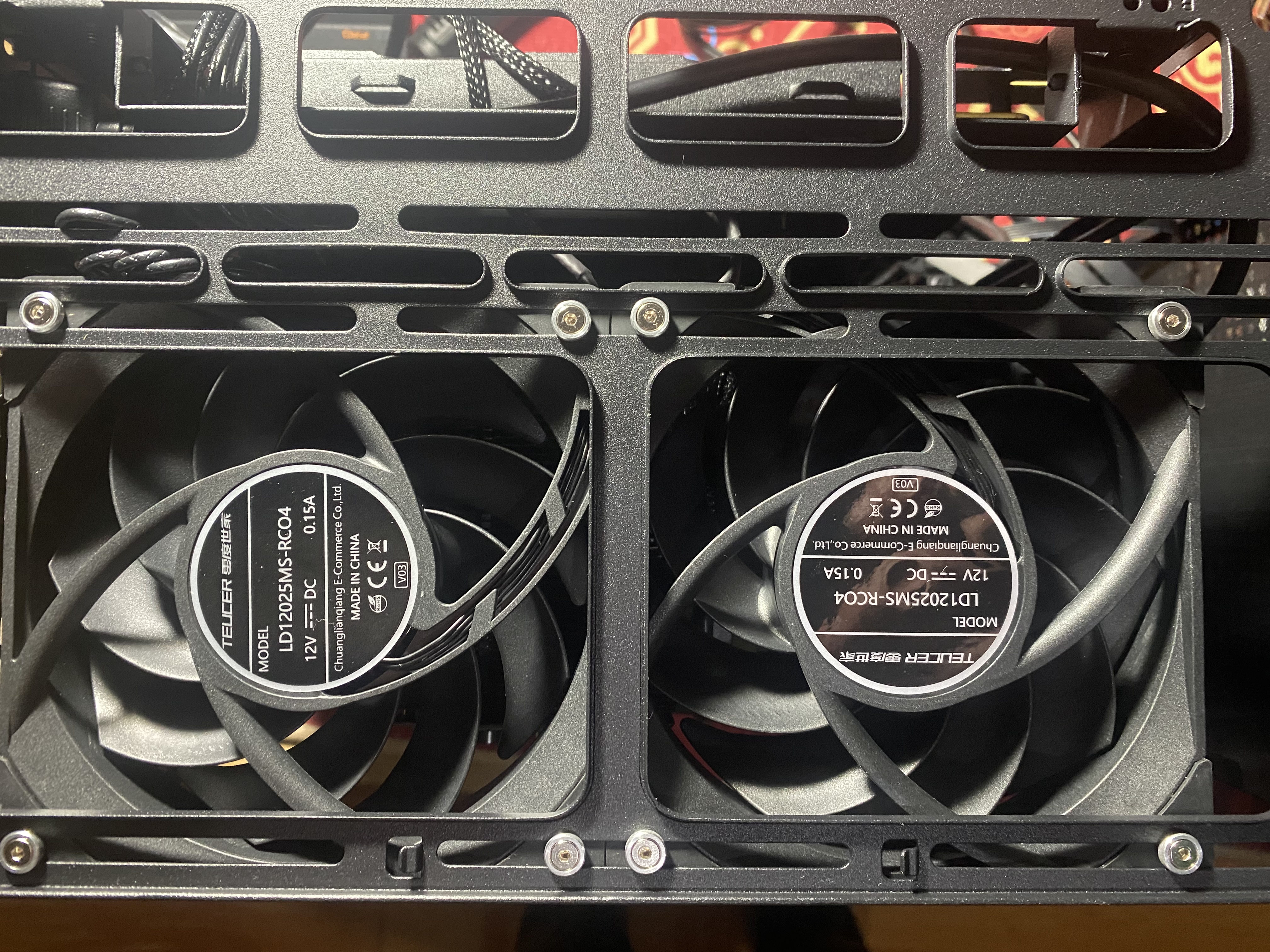 技嘉（GIGABYTE）主板CPU套装B860M AORUS PRO WIFI7+U7-265K处理器 实拍图