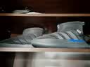 adidas ADIPUFF面包鞋防滑耐磨一脚蹬柔软中高帮休闲棉鞋阿迪达斯   黑色/碳黑/皇家蓝 (推荐选大半码)   44.5 实拍图