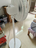 美的（Midea） 电风扇 家用风扇7叶落地扇立式轻音节能大风量电扇台扇迷你扇台立两用转页扇空气循环扇安静低音 尺寸升级丨纯铜电机 8米送风·SAE35CA1 家用落地扇 实拍图