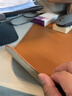 京东京造800*400mm超大双料桌垫鼠标垫 加长大号办公游戏电竞电脑桌垫 皮革触感天然橡木 防水耐磨 茶色 实拍图