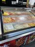 超凌台式冷藏展示柜冷冻柜移动烧烤串串卤菜柜商用冰柜熟食摆摊保鲜柜冰箱炸串三轮车展示柜凉菜柜冰台 160x100x62cm摆摊三阶梯软冷冻柜 实拍图