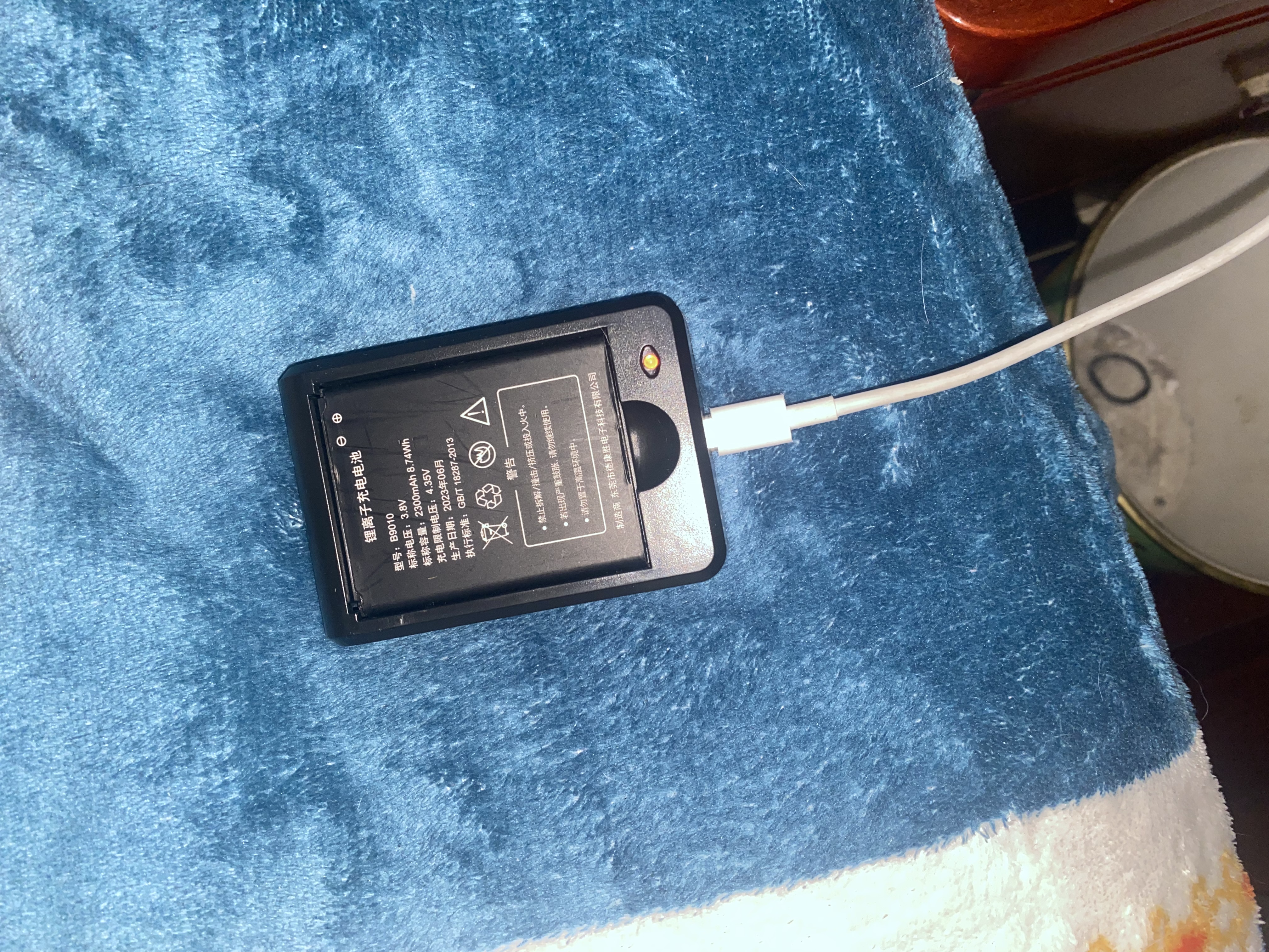 探电者JYTD-515060AR随身WiFi电池 与B9010 HDS505060 515060AR HTE-T3通用4G无线TD-LTE 2100mAh 1块电池+专充座+充电线 实拍图