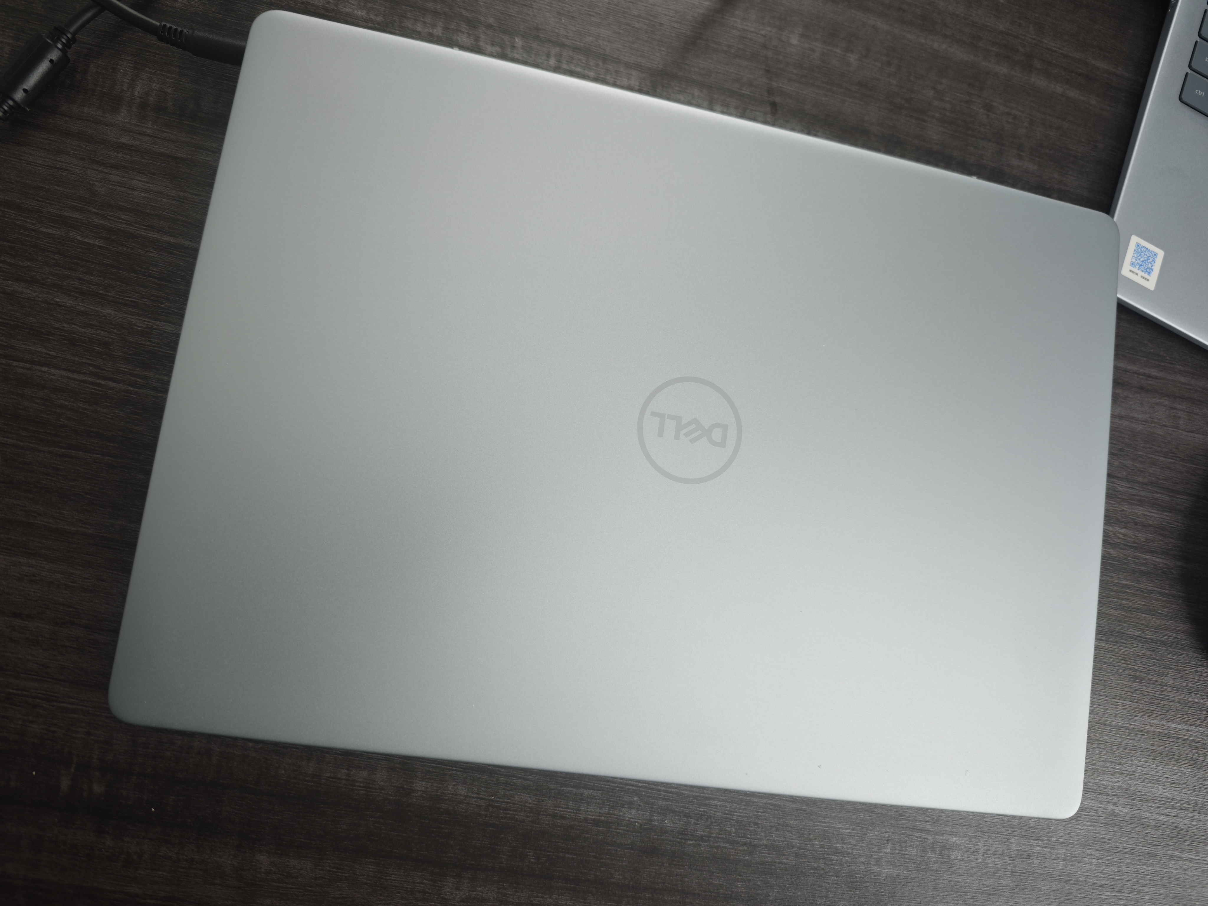 戴尔（DELL）灵越16Plus 7640【2026补贴15%新品】16英寸超轻薄金属笔记本电脑AIPC商务办公学生手提全能超极本 标压酷睿core5-210H 2.5K高清屏120Hz 32G DD 实拍图