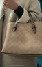 蔻驰（COACH）【品牌直供】女士MOLLIE中号斜挎手托特包CV965礼物 实拍图