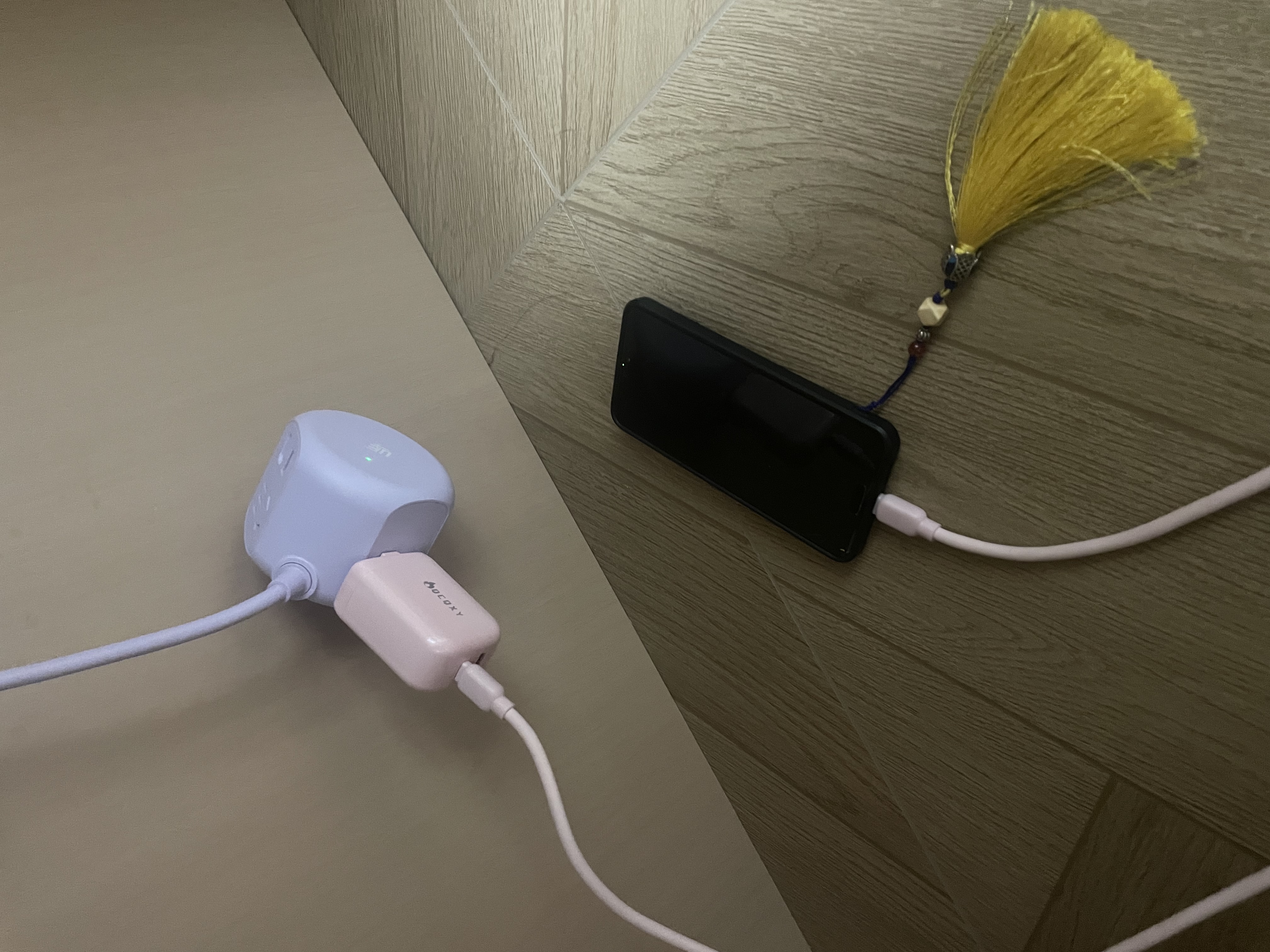 UE插座插排 35W/68W氮化镓充电器PD快充排插家用学生宿舍电竞插线板多功能桌面充电站多孔Type-c+USB 【35W快充】七口合一/薰衣紫/不带开关 实拍图