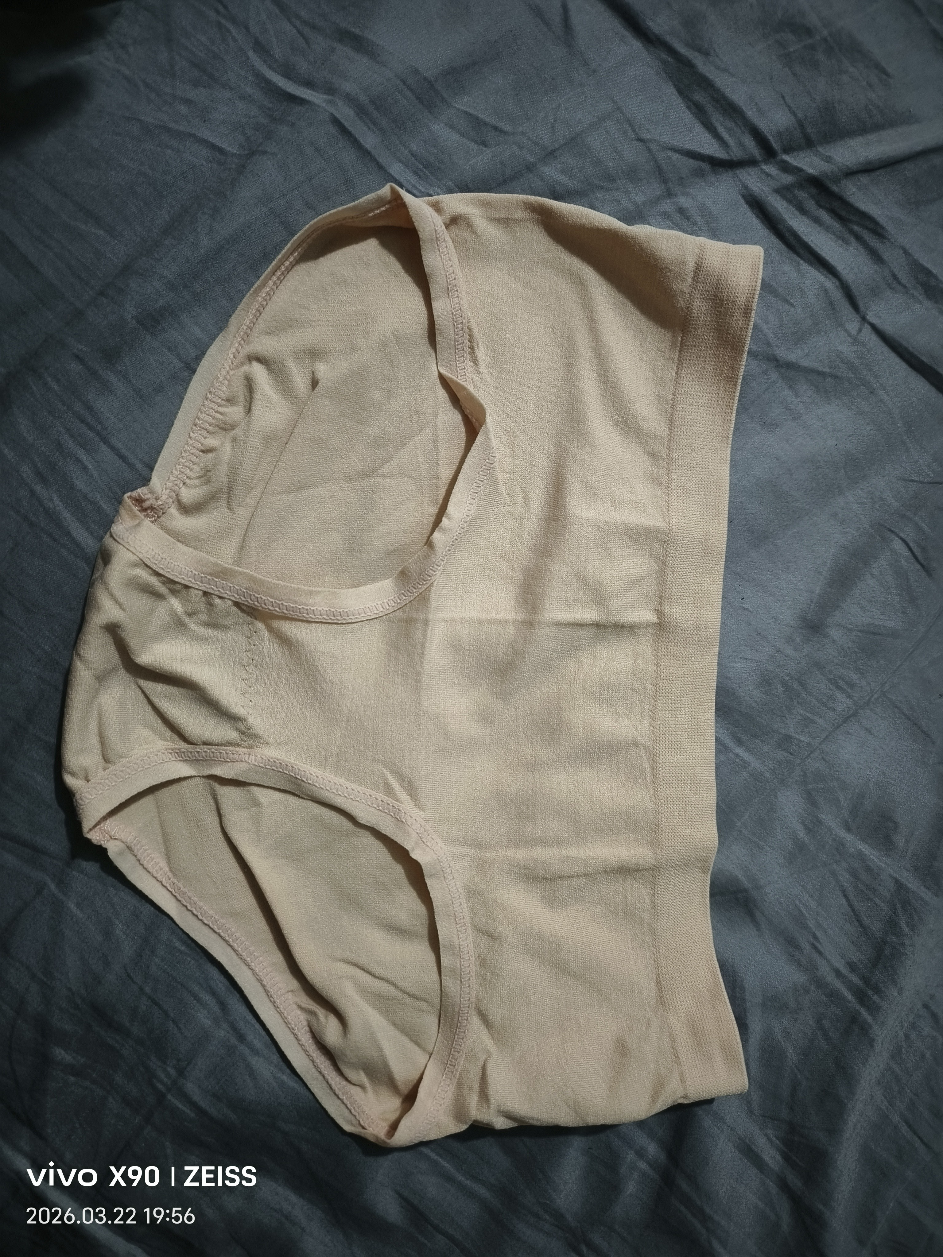 维彩菲 10A级抗菌女士内裤简约纯色舒适高弹透气抑菌三角裤亲肤中腰内裤 【1条体验装】颜色随机 均码 （80-140斤左右） 实拍图