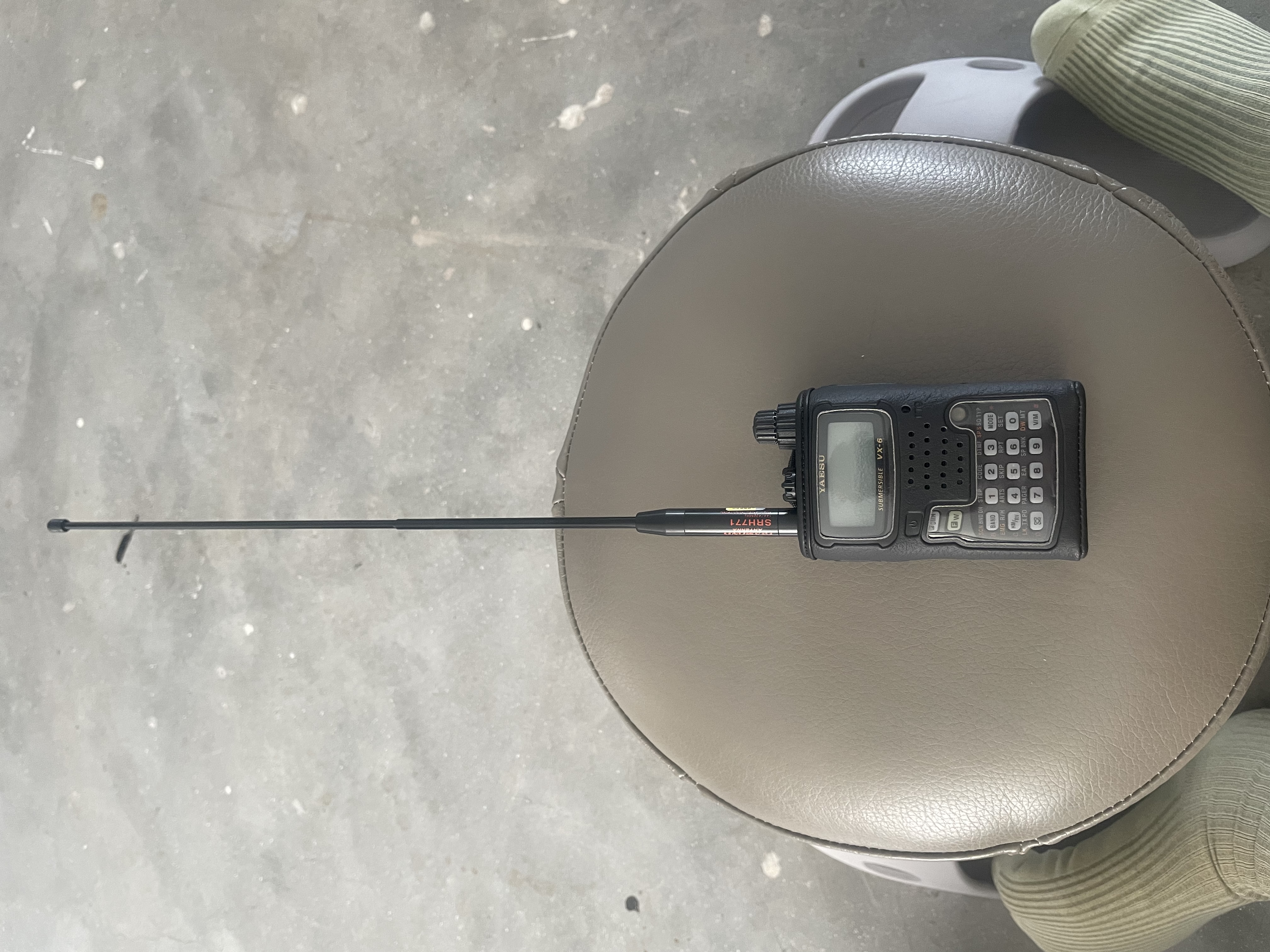 DIAMOND ANTENNA 钻石天线 SRH771 UV双段手持对讲机 手台软质天线 40cm 实拍图