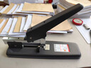 得力（deli）重型订书机/订书器100页经济款大号加厚附1000枚23/13订书钉 TA724+0013 实拍图