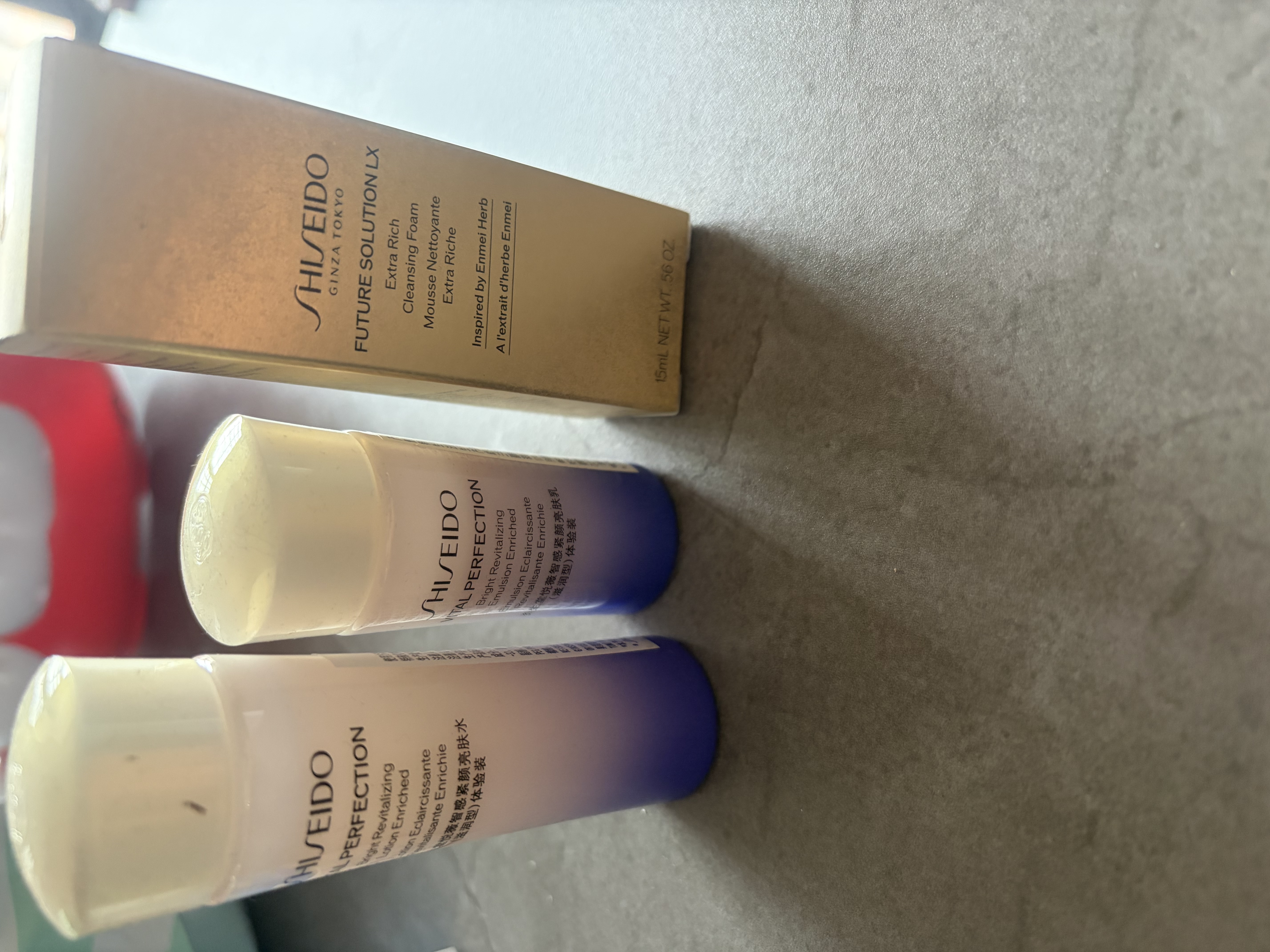 资生堂（Shiseido）悦薇水乳小样护肤品套装女士化妆品旅行套装礼物女实用 滋润小样3件(洁面+水+乳液) 实拍图
