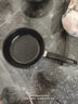 【亏本清仓】韩式麦饭石色不粘锅平底锅铁锅电磁炉不带盖 黑色小煎锅 16cm 实拍图