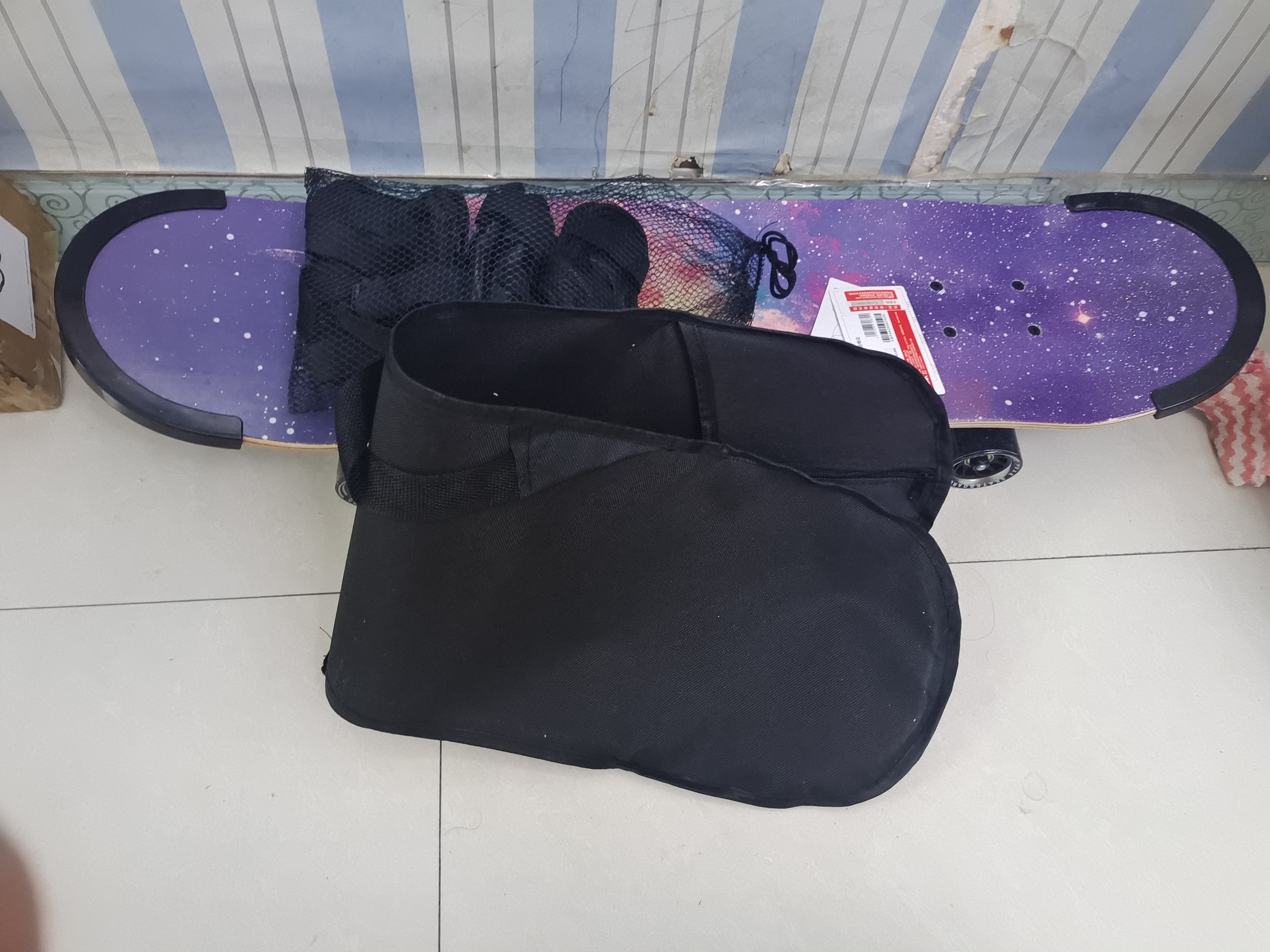 匹克滑板成人儿童初学专业板双翘板动作刷街青少年四轮滑板车生日礼物 刷闪【闪耀星夜】护具背包 实拍图