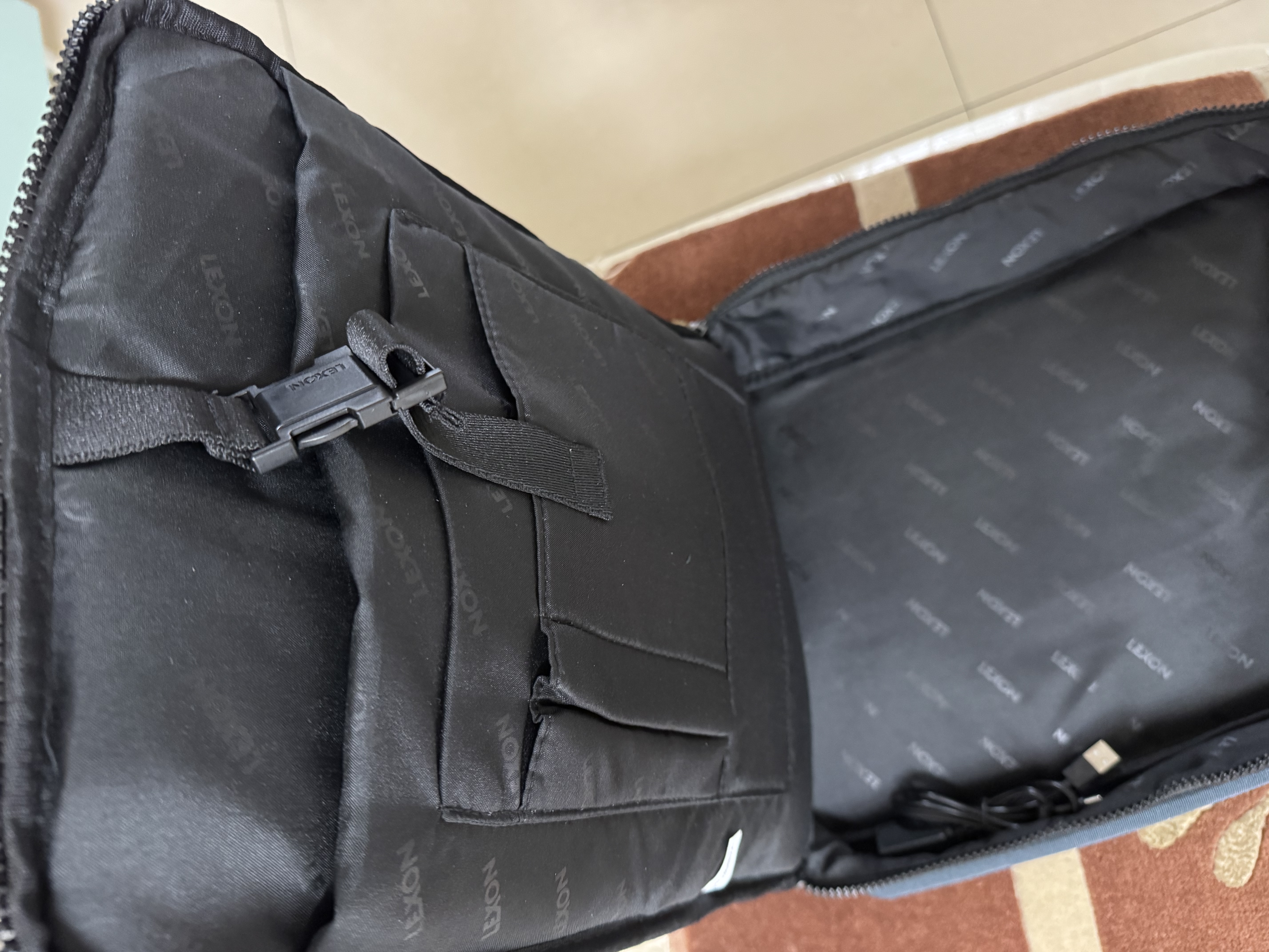 乐上（LEXON）三用背包双肩包男14/15英寸旅行商务电脑包公文包单肩斜挎包 实拍图