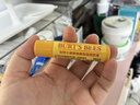 伯特小蜜蜂（Burt's Bees）经典润唇膏男女通用天然保湿滋润清爽不油腻无色 蜂蜡薄荷4.25g 实拍图