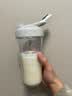Blender Bottle蛋白粉摇摇杯运动水杯 大容量塑料杯带刻度健身便携搅拌男士女生 Tritan材质白色710ml 实拍图