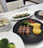 传旗 陶瓷餐盘 8英寸2只（黑+白）日式盘子牛排盘水果盘大平盘 岩石纹 实拍图