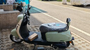 绿源（Luyuan）电动摩托车M7U74公里长续航国民好车60V5块铅酸电池大动力1000W电机电瓶车代步通勤维亚绿 实拍图