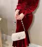 轻奢名牌包包2026新款春夏腋下真皮女包水钻链条包女士单肩斜挎包 米白色 实拍图