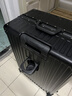 左汀Pro版多功能行李箱铝框拉杆箱结实抗压大容量旅行箱学生密码箱 黑色【中置铝框+铝合金包角】 28英寸 ，适合7-15天长途旅行 实拍图