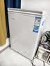 海尔（Haier）出品单温冰柜家用一级能效卧式冷藏柜冷冻柜小型迷你冰箱 100升 带脚轮食品筐丨约冻140斤肉Leader 实拍图