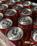 可口可乐（Coca-Cola）汽水 碳酸饮料 200ml*24罐  迷你摩登罐 新老包装随机发货 实拍图